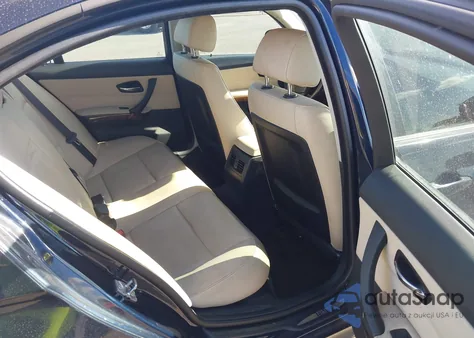 2010 BMW 328I из США, поврежденный, VIN WBAPH5C51AA438983